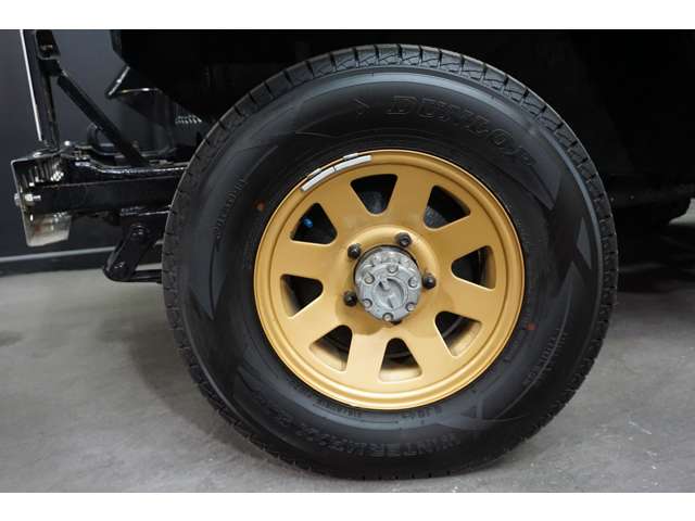 Mitsubishi Jeep 11