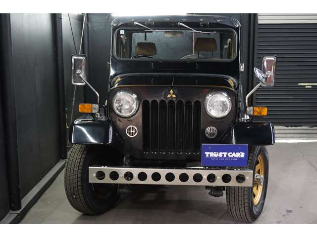 Mitsubishi Jeep 6