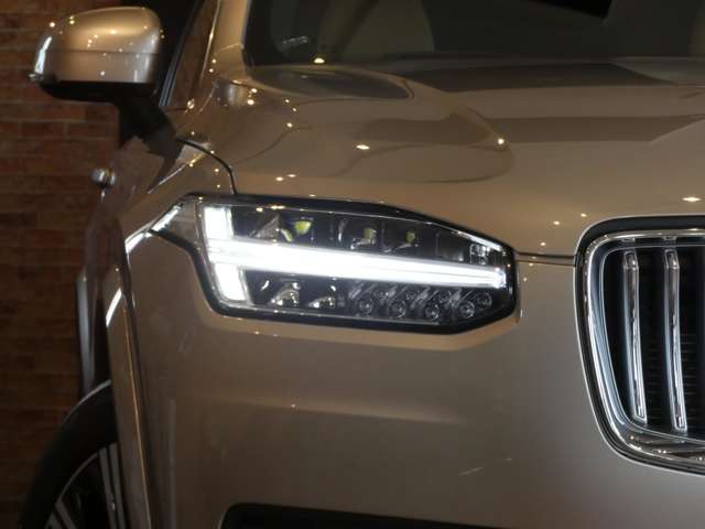 Volvo XC90 3