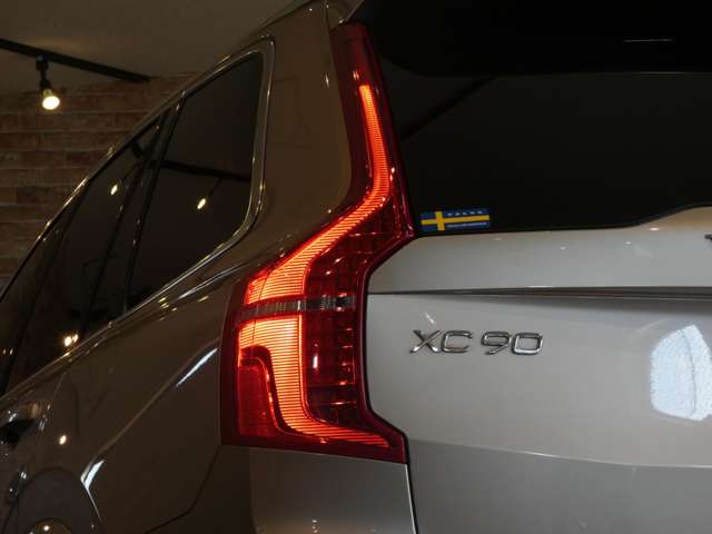 Volvo XC90 4