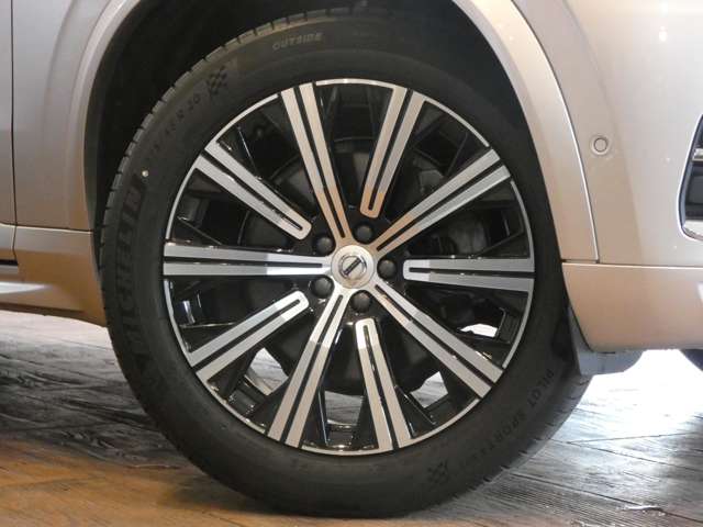 Volvo XC90 6