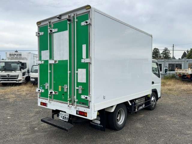 Mitsubishi Fuso Canter 4