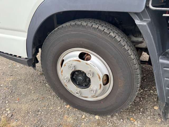 Mitsubishi Fuso Canter 10