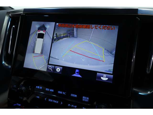 Toyota Alphard 6