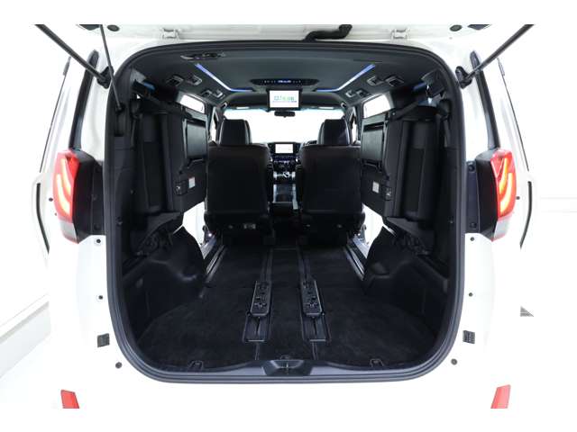 Toyota Alphard 10