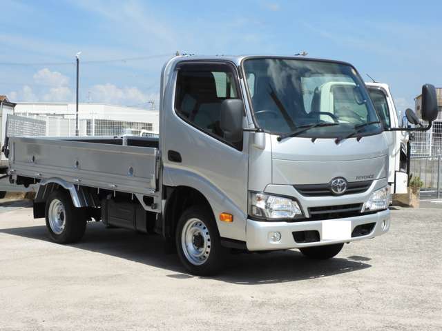 Toyota Toyoace 4