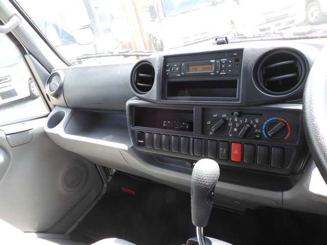 Toyota Toyoace 10