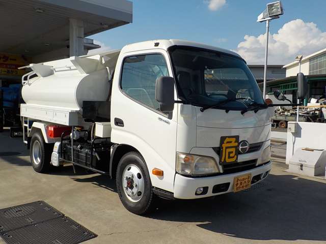 Hino Dutro 7