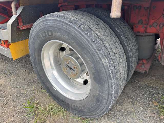Mitsubishi Fuso Super Great 11