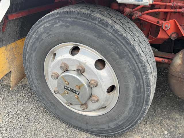 Mitsubishi Fuso Super Great 7