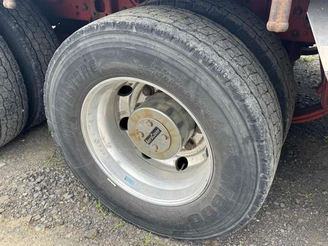 Mitsubishi Fuso Super Great 8