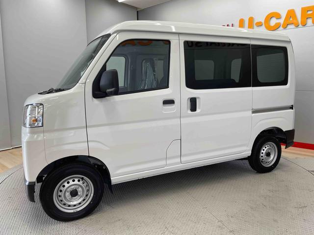 Daihatsu Hijet Cargo 6