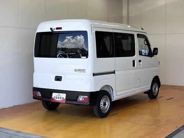Daihatsu Hijet Cargo 8