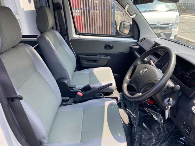 Toyota Town Ace Van 11