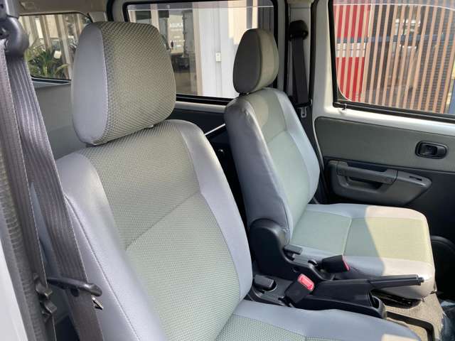 Toyota Town Ace Van 12