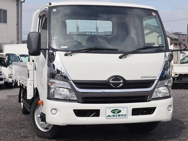 Hino Dutro 4