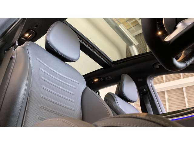 Mercedes-Benz GLC 10