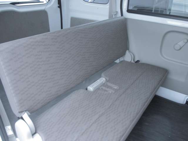 Nissan NV100 Clipper 7