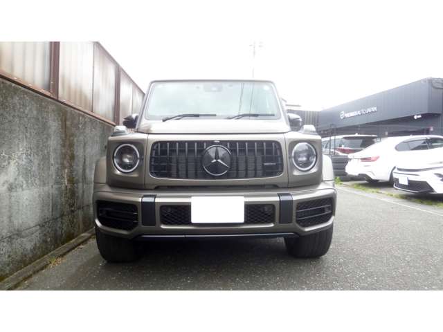 Mercedes-Benz G-Class 2