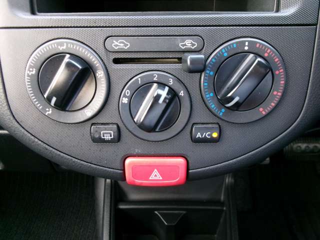 Nissan NV150 AD 8