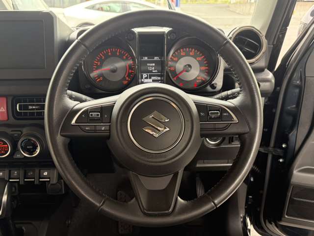 Suzuki Jimny 9
