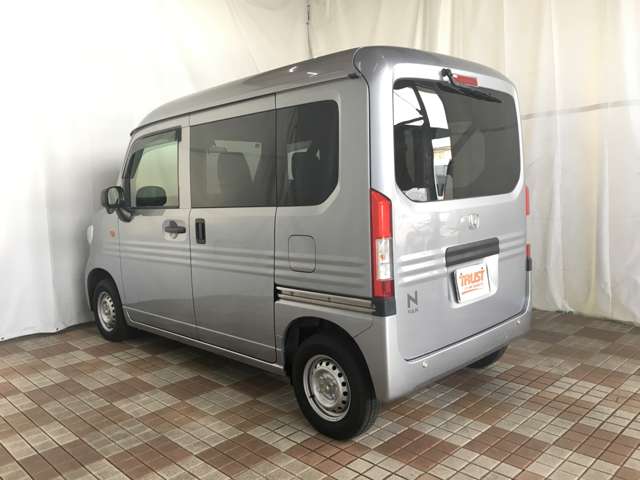 Honda N-VAN 11