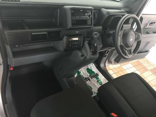 Honda N-VAN 12