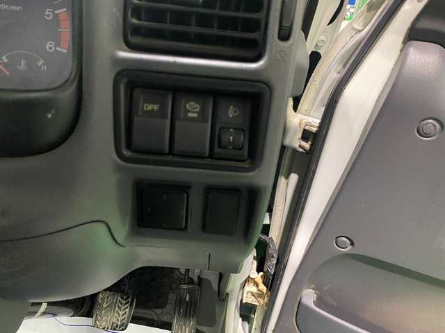 Mazda Bongo Truck 11