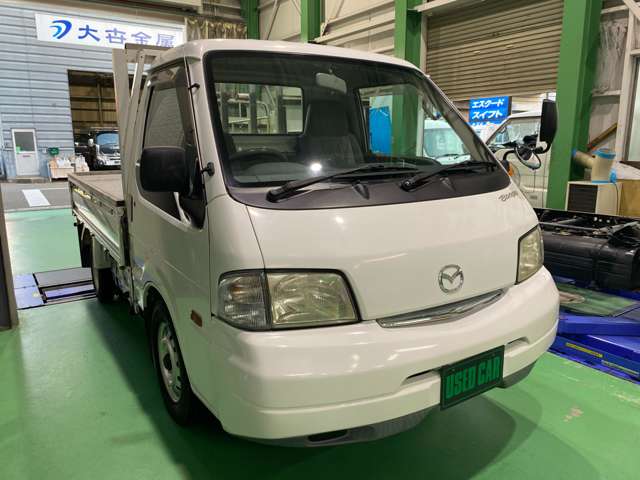 Mazda Bongo Truck 2