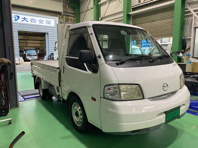 Mazda Bongo Truck 8