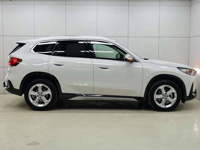 BMW X1 8