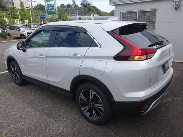 Mitsubishi Eclipse Cross 8