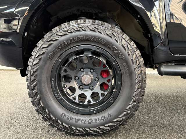 Toyota Hilux 11