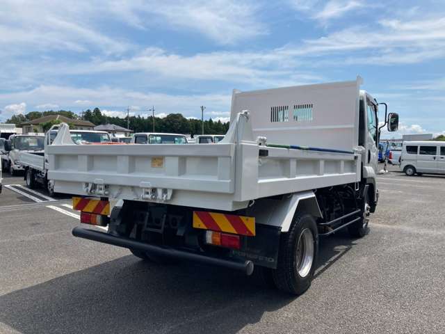 Isuzu Forward 5