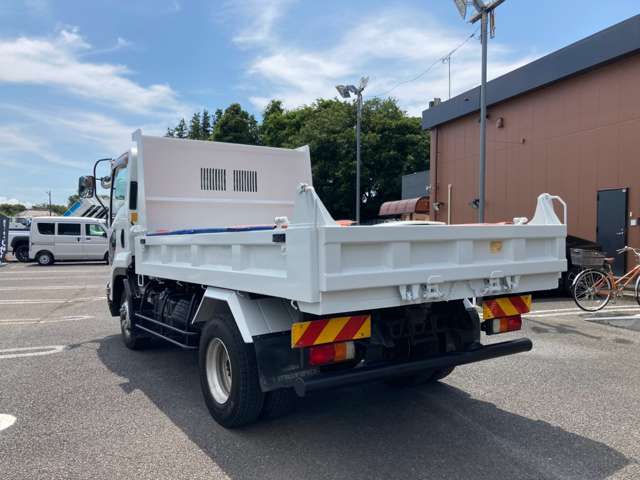 Isuzu Forward 7
