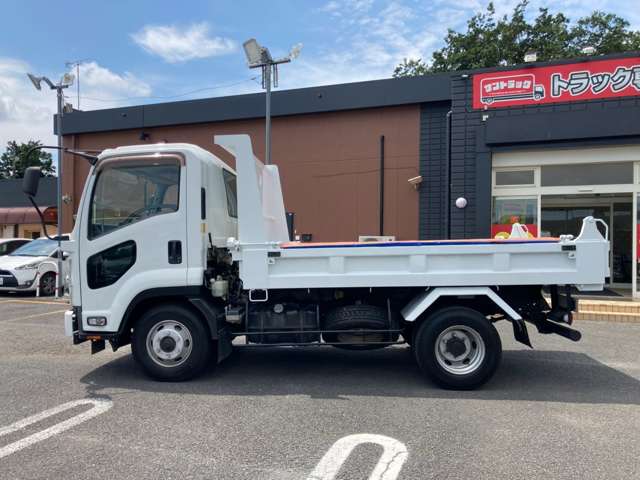 Isuzu Forward 8