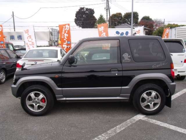Mitsubishi Pajero Mini 6