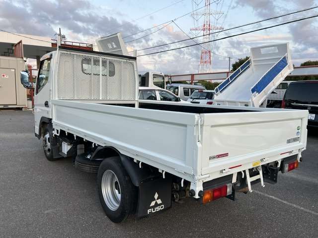 Mitsubishi Fuso Canter 12