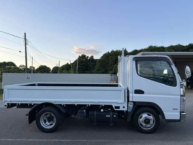 Mitsubishi Fuso Canter 9