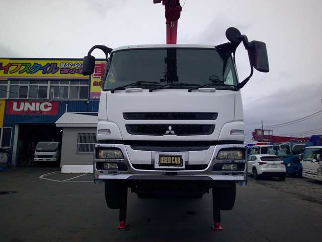 Mitsubishi Fuso Super Great 2