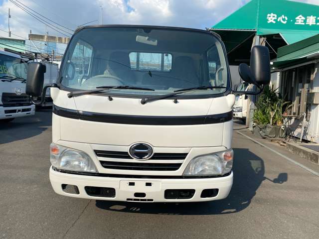 Hino Dutro 2