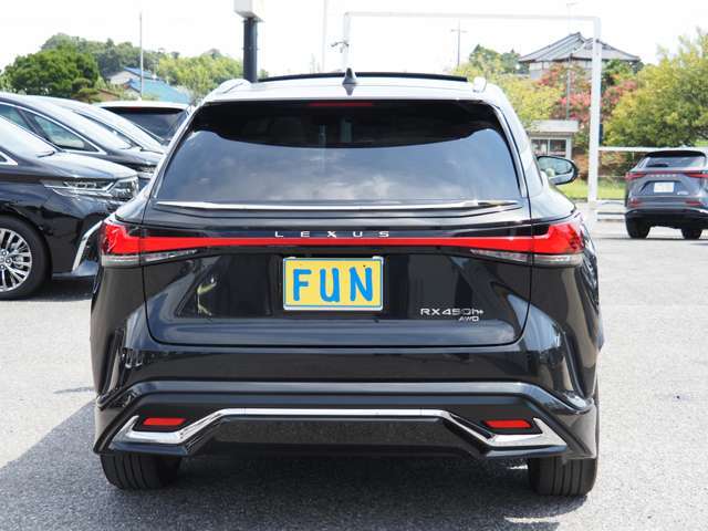 Lexus RX 7