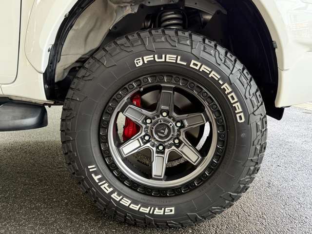 Toyota Hilux 11