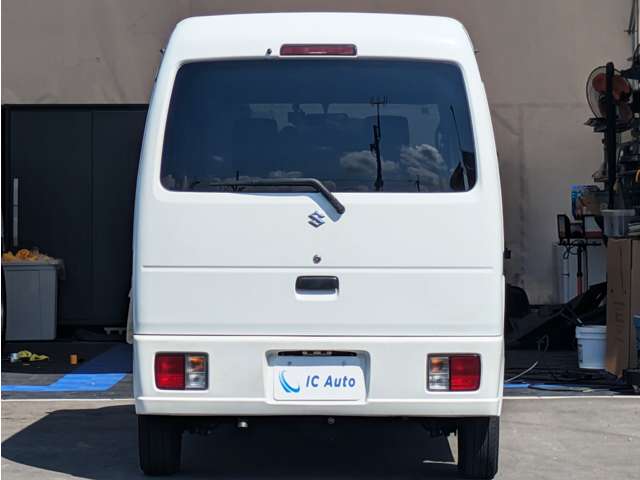 Suzuki Every 12