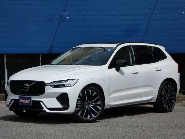 Volvo XC60 8