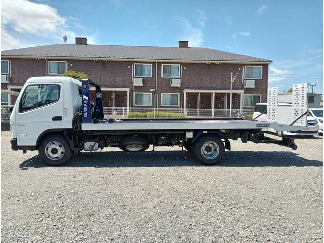 Mitsubishi Fuso Canter 4