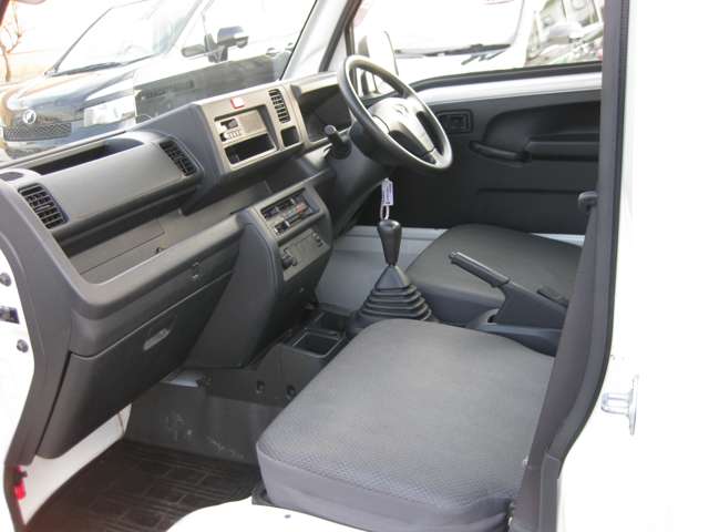 Daihatsu Hijet Truck 11