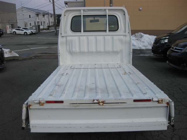 Daihatsu Hijet Truck 12