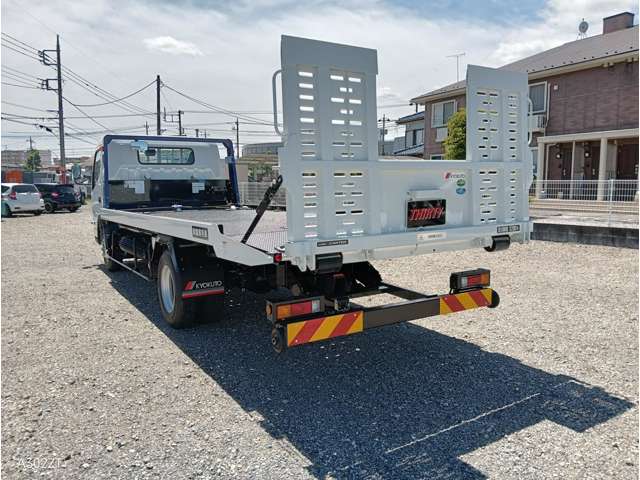 Mitsubishi Fuso Canter 5