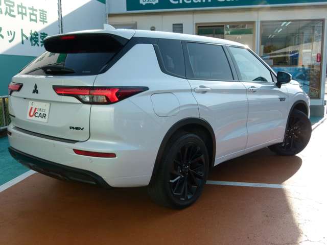 Mitsubishi Outlander 7